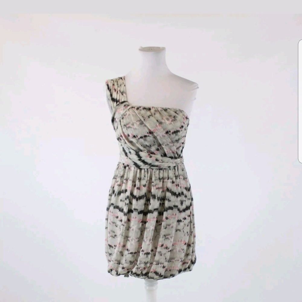 BCBGeneration geometric one shoulder bubble dress